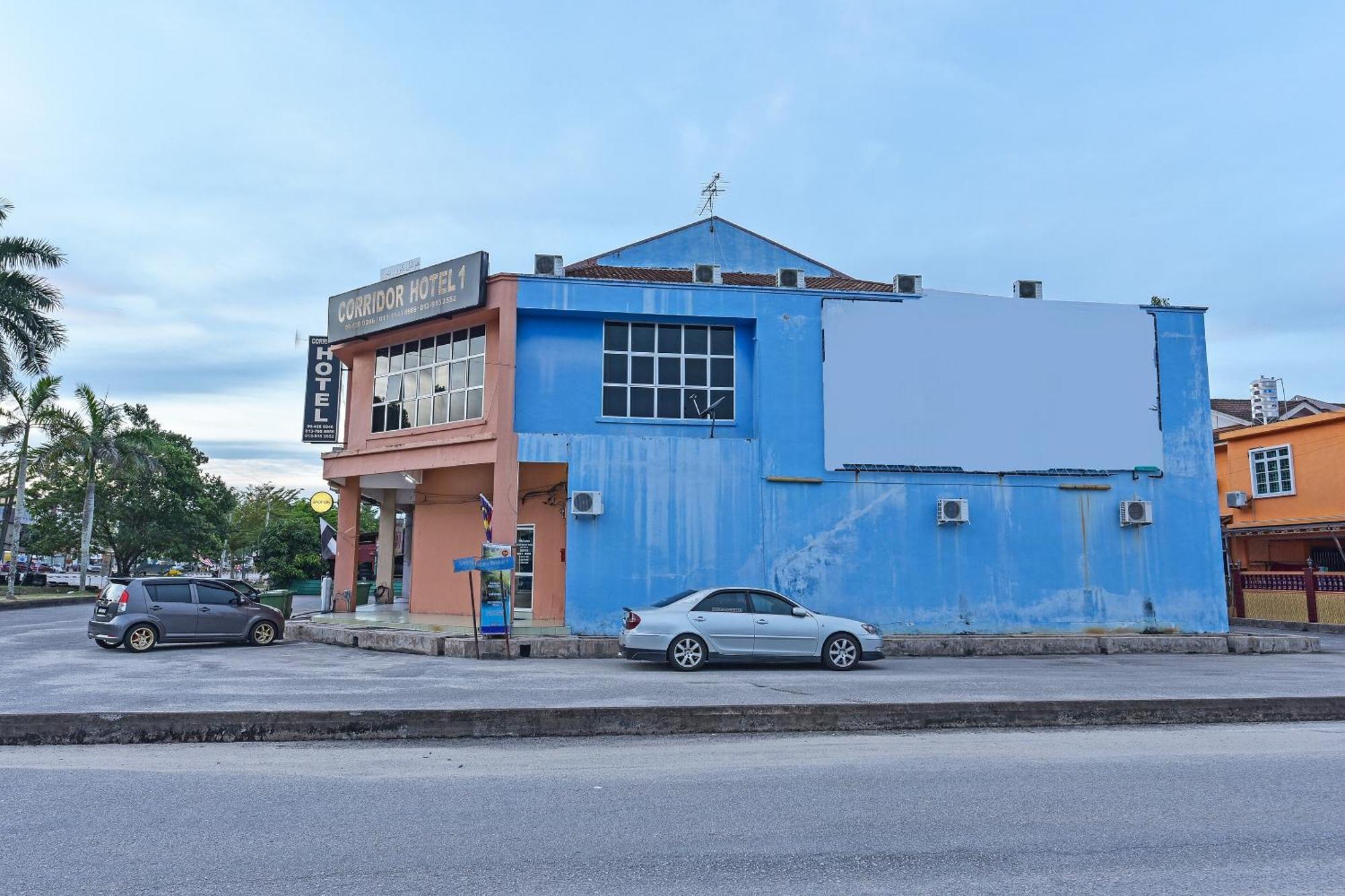 Spot On 90144 Corridor Hotel 1 Pekan Exterior photo